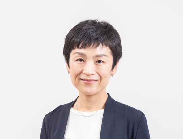 田中　靖子